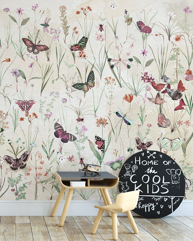 bedroom-with-beige-wallpaper-featuring-butterflies-and-flowers-accompanied-by-a-small-play-table-and-chalkboard-for-kids Bedroom with beige wallpaper featuring butterflies and flowers, accompanied by a small play table and chalkboard for kids.