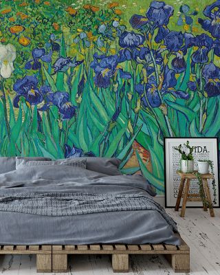 Les Iris Floral Wallpaper