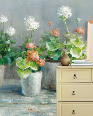 Farmhouse Geranium Wallpaper