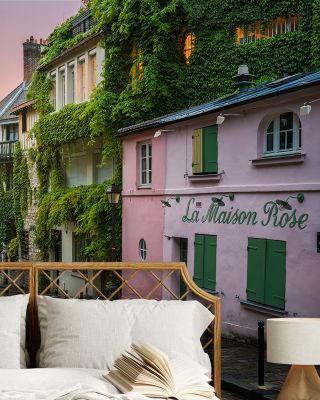 Streets of Montmartre Wallpaper