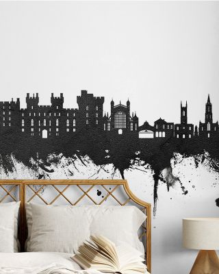 Windsor England Skyline Black & White Wallpaper