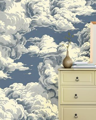 Daydreamer Clouds Nature Wallpaper - Serene Sky Design