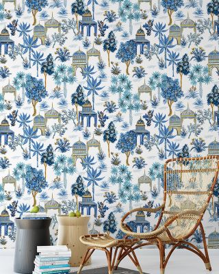 Royal Chinoiserie Wallpaper - Elegant Forest Trees,