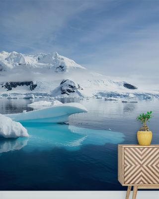Antarctica Scenic Wallpaper