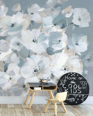 Breezy Blooms Floral Wallpaper - Elegant Flower Design