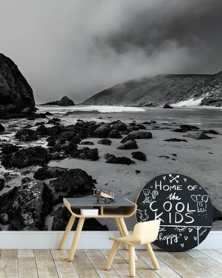 Pfeiffer Beach in Big Sur State Park Wallpaper