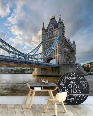 Tower Bridge Study Wallpaper