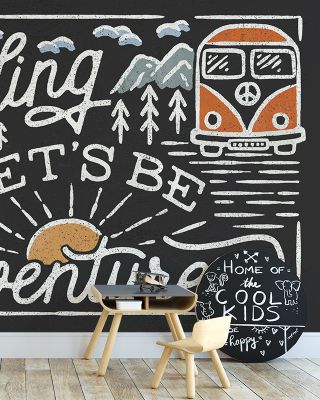 Adventurous Black Wallpaper