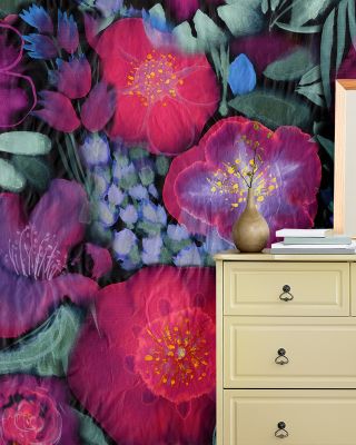 Flowershow Poppies, Cerise Wallpaper