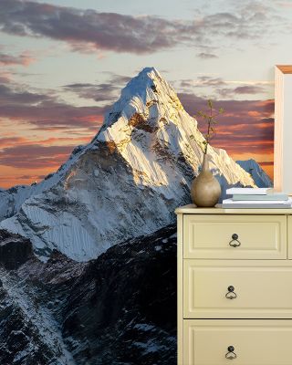 Heading to Mount Everest Wallpaper
