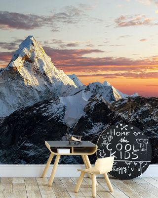 Heading to Mount Everest Wallpaper