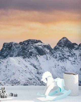 Snowy Mountain Ridge Scenic Beauty