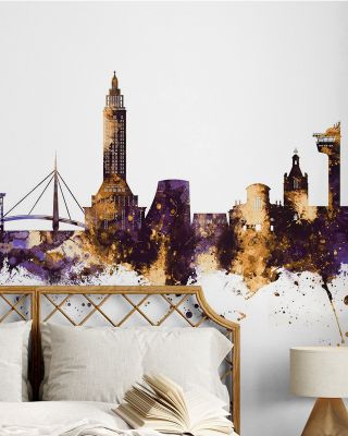 Le Havre France Skyline Purple & Gold