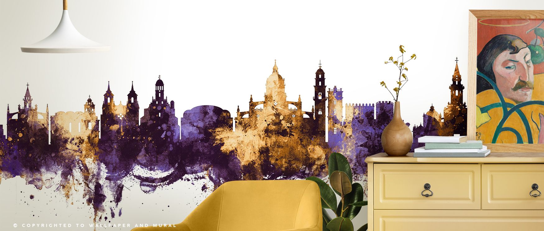 The combination of regal purple and radiant gold captures both cultural richness and urban sophistication. Perfect for interiors seeking timeless elegance, this wallpaper transforms ordinary walls into expressions of charm and refined style, suitable for 