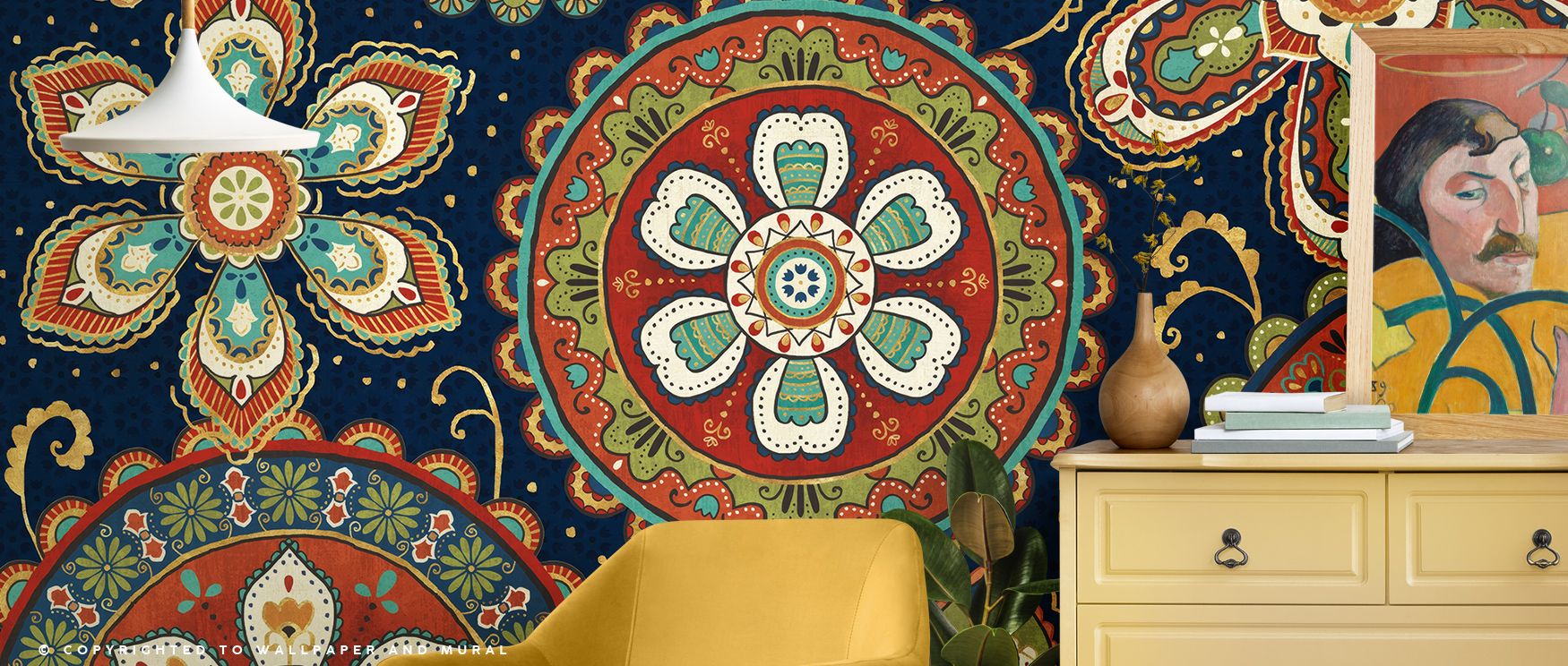 La Vida Scrolls Wallpaper thrives on rhythmic patterns shaped in scroll tone. Its imagery enriches offices or bedrooms with balance. Each motif conveys artistry, turning walls into expressive backdrops that radiate creativity, charm, and timeless inspirat