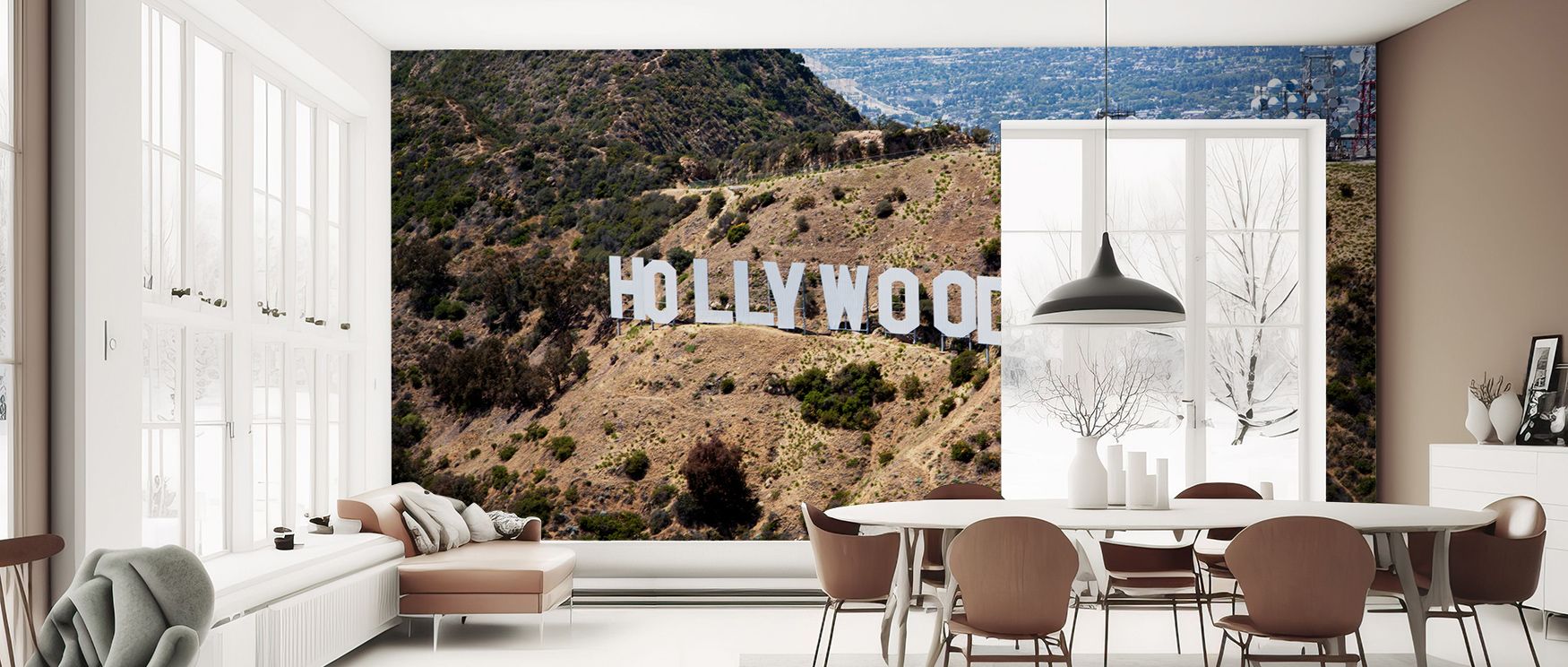 Distinctive character marks the Hollywood Sign Iconic Landmark Wallpaper, where the famous landmark appears with clarity. Its bold resonance transforms interiors, bringing cultural strength and iconic beauty into bedrooms, lounges, or living areas.