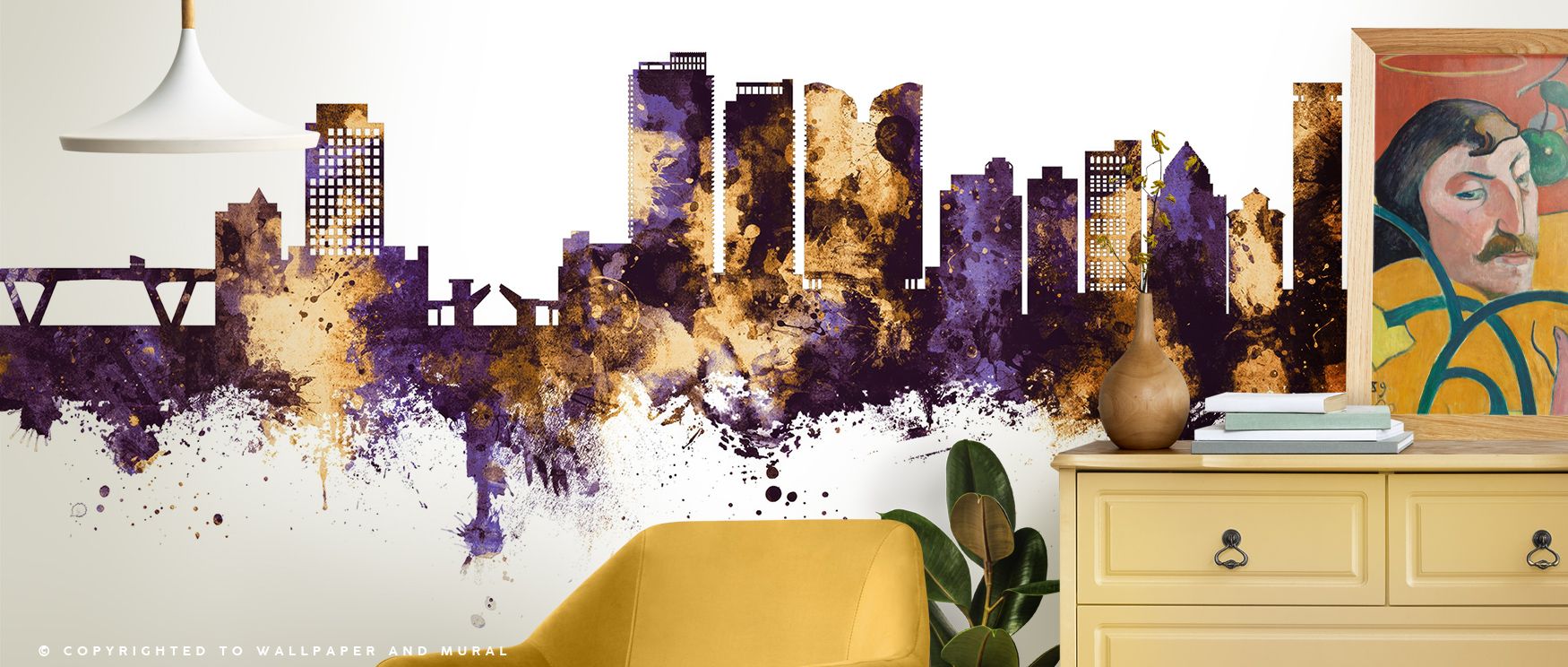 The artistry of Fort Lauderdale Florida Skyline Purple & Gold Wallpaper emerges in city motifs shaded with regal tones. Living rooms or offices glow with luminous charm, metropolitan presence, and refined elegance, surrounding interiors with timeless atmo