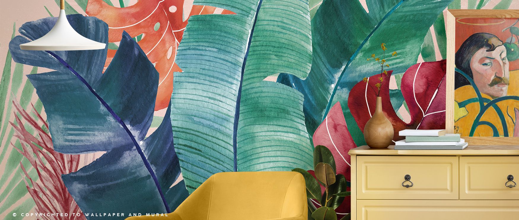 Into the Tropical Shade Wallpaper embodies tropical delight, layering foliage into abundant compositions. Its palette radiates life, surrounding interiors with resonance. Walls glow with rhythm, turning homes into retreats enriched with tropical charm and