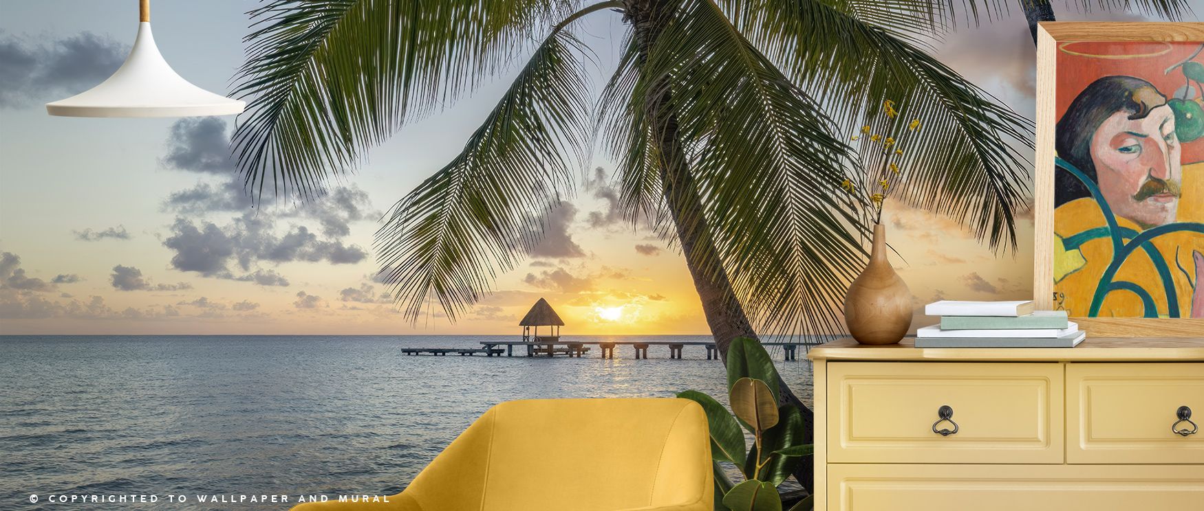 Inspired by distant island evenings, the Rangiroa Sunset Wallpaper glows with tropical serenity. Its light dances gently across textured tones, turning any room into a peaceful retreat infused with warmth and reflection. 